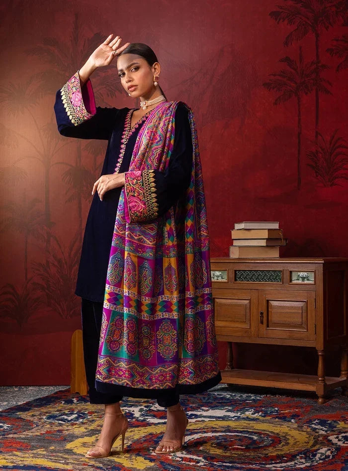 Niloofar Velvet 3 Piece D-2012
