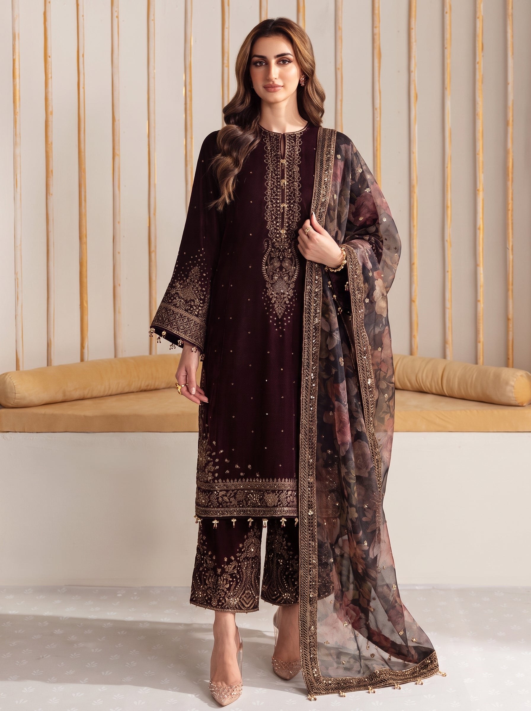 Zarnigar Velvet 3 Piece D-2001