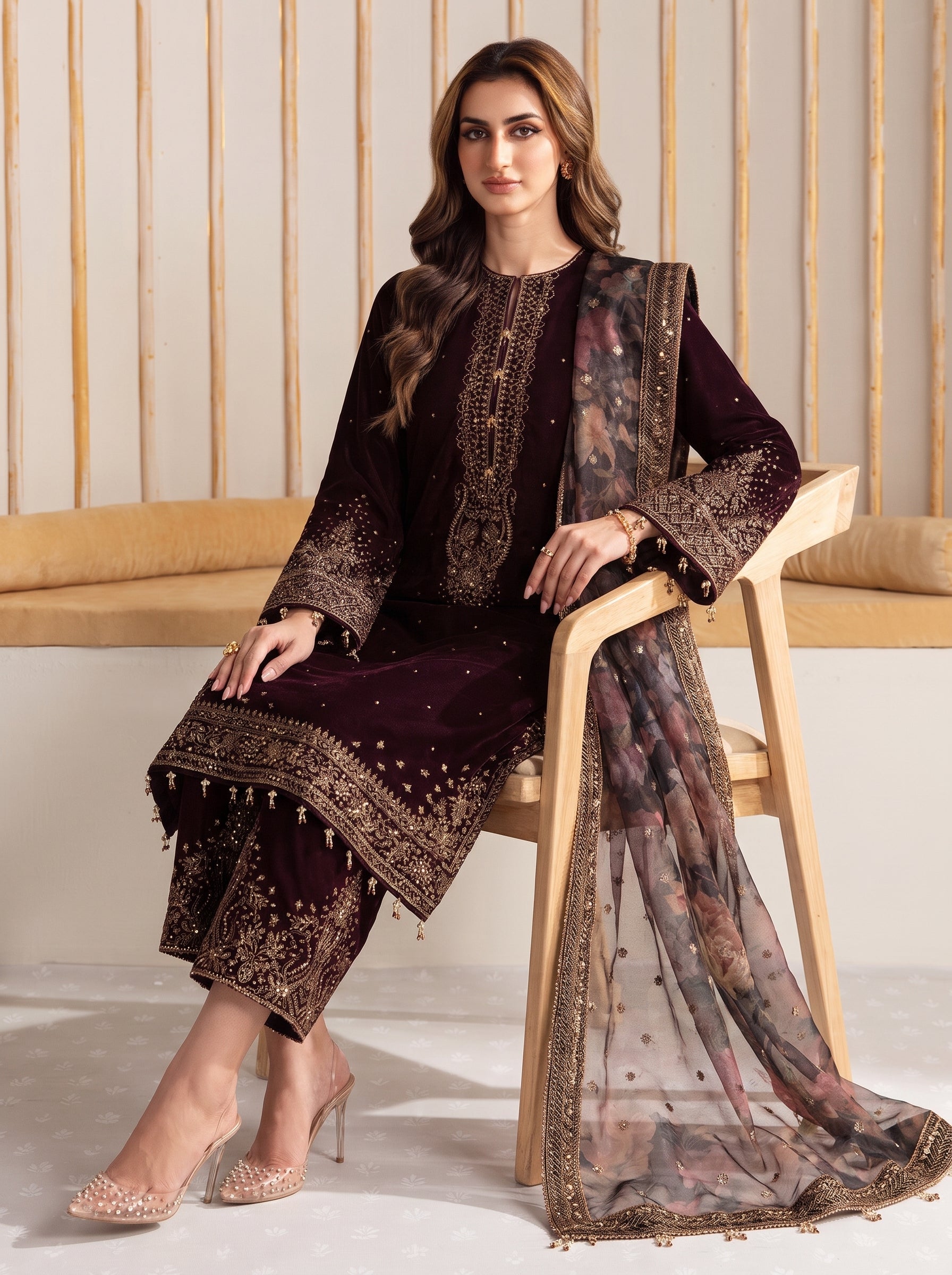 Zarnigar Velvet 3 Piece D-2001