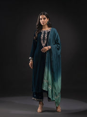 Shahkar Velvet 3 Piece D-2002