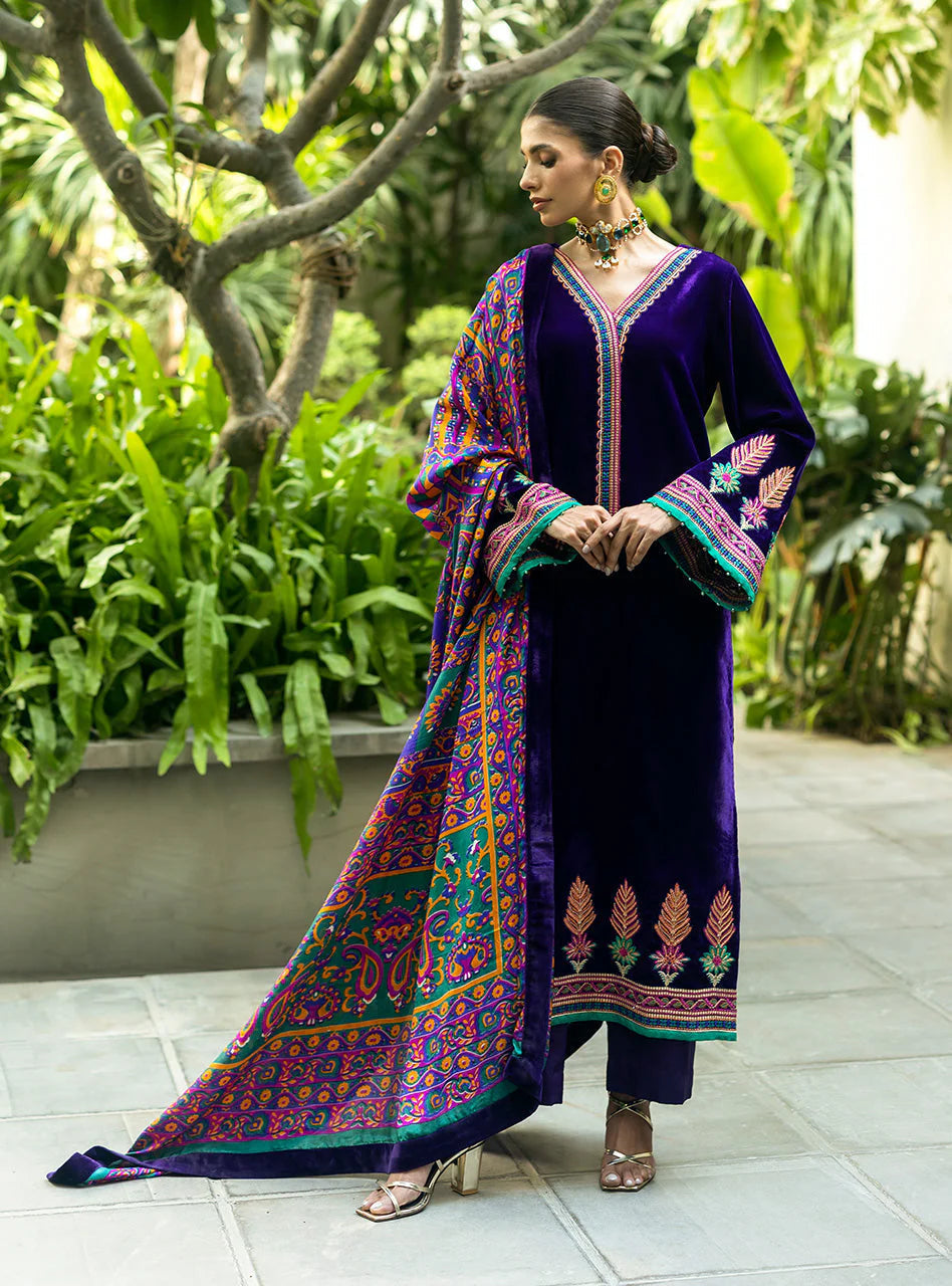 975-3piece Embroidered Velvet Dress